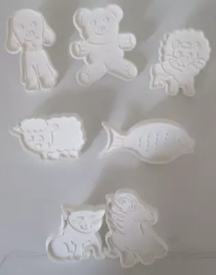 £6 • Buy Animal Shape Cookie Cutters (Set Of 7) Dog, Bear, Lion, Sheep, Fish, Cat & Horse