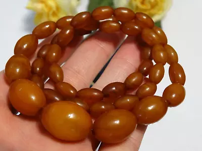 Gorgeous Vintage Butterscotch Amber Egg Yolk Bakelite Graduating Bead Necklace • $199