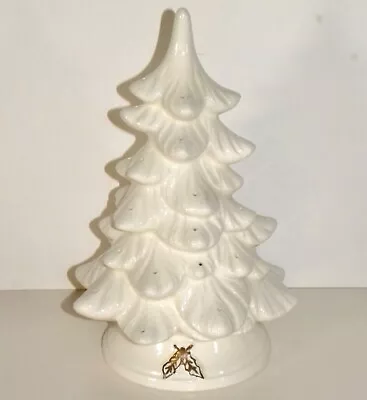 Holland Mold WHITE CERAMIC CHRISTMAS TREE ~ 8.5  X 5.5” ~ Excellent ~ NO BULBS! • $39.99