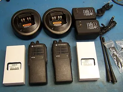 2 Motorola HT750 UHF 403-470  16 Channel AAH25RDC9AA3AN Mint Condition Tested • $450