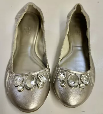 Ann Taylor Loft Silver Metallic Rinestone Studded Ballet Flats Size 9 • $12