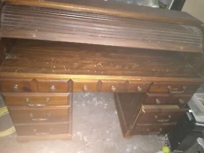 1890's Antique Roll Top Desk • $700