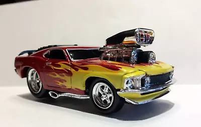 Muscle Machines  1969 Ford Mustang Boss 302 - 1/64 Diecast  -  Flames • $8.99