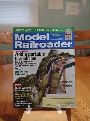 Model Railroader Magazine: August  2013  (RRR2).  • $1.75