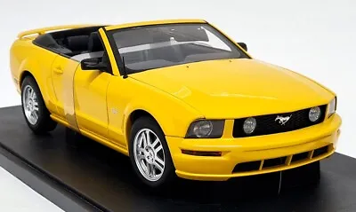 Autoart 1/18 Ford Mustang GT Convertible 2006 Screaming Yellow Diecast Model Car • $279.61