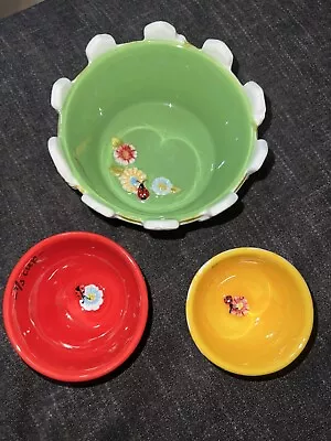 Temptations Bakeware Ceramic Measuring Cups Set Of 3- Bug Design Unique Bowls • $25