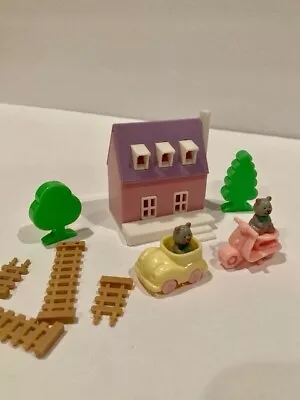 Vintage Teddy's Wonderland Playset W/ Miniature Bear Figures Retro Toy Set Lot • $19.99