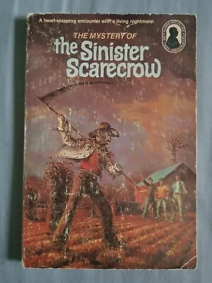 First PB Ed: MYSTERY OF THE SINISTER SCARECROW By M V CAREY (1979) Good+ • £17.95