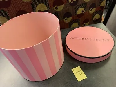 Victoria's Secret Hat Boxes Display Props Pink White • $30