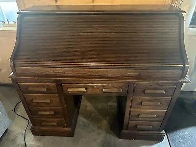 Amish Roll Top Desk • $550