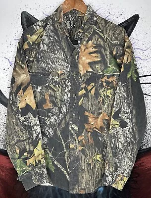 Vintage Mossy Oak Break Up Camo Heavy Canvas Brush Popper Button Up - L • $30