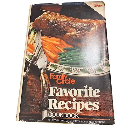 Vintage Cookbook 1982 Family Circle  Favorite Recipes Cookbook  • $9.95