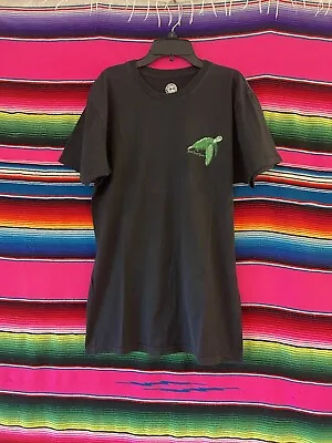 Maui Ocean Center Shirt Men’s Medium Black Short Sleeve PreOwned Vintage Turtle  • $15.49