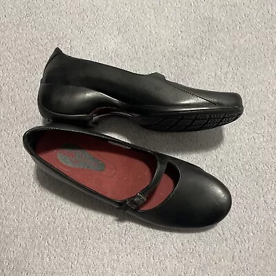 Merrell Shoes Womens 9 US Black Leather Mary Jane Slide On Work Wear Spire Emme • $24.99