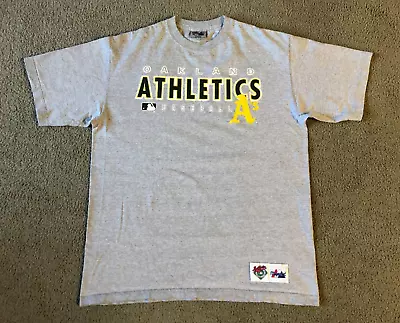 VTG Majestic Oakland A's Baseball Diamond Collection MLB T-Shirt - Size Large • $17