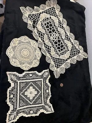 3 Vtg Atq Hand Crocheted Doily Tablecloth Maltese Wedding Crafts Doilies • £23.16