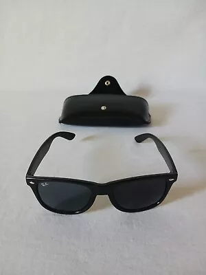 RAY BAN Sunglasses WAYFARER 2132 901/58 BLACK/POLARIZED 52mm AUTHENTIC • $49.99