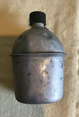 WW2 Stainless Steel Canteen S.M. CO. 1944  C8 • $18.95