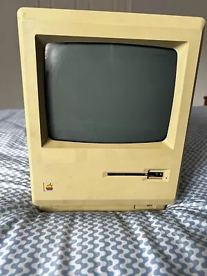 Vintage Apple Macintosh 512K (Bad CRT -- For Parts Or Repair) • $10