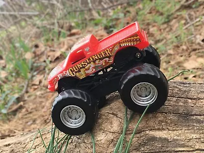 Hot Wheels Monster Truck Gunslinger Monster Jam Toy Plastic Red Rev Tredz Ford • $14.39