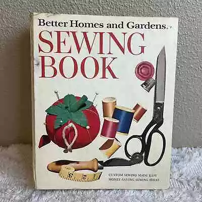 Vintage BETTER HOMES AND GARDENS SEWING BOOK 2nd Edition 5 Ring Binder 1970 • $10