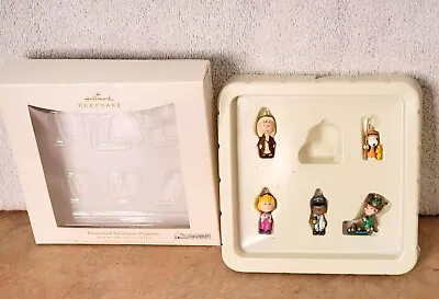 2006 Hallmark Keepsake  Peanuts Christmas Pageant  Miniature Ornament Set Of 5 • $12.95