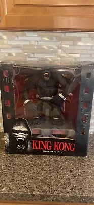 NEW McFarlane Toys King Kong Movie Maniacs 3 Deluxe Box Set Action Figure • $49