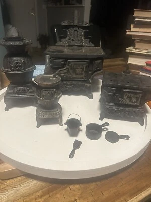 $185 • Buy Vintage Crescent Cast Iron Stove