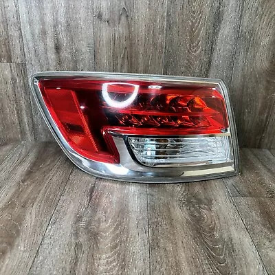 2007-2009 Mazda CX-9 Tail Light Driver Left Side OEM • $92.99