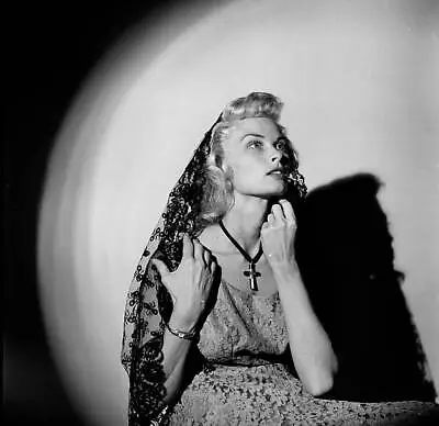 $9 • Buy Actress Irish Mccalla Poses At Home In LA 1956 OLD PHOTO 19