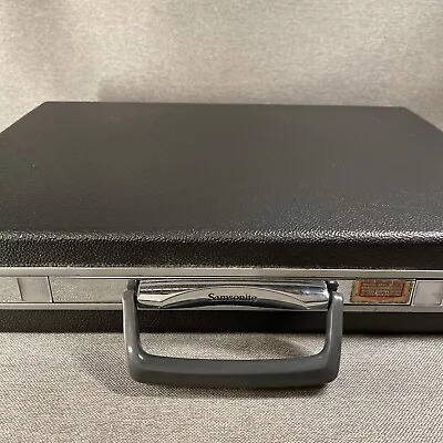 Vintage SAMSONITE Briefcase Case Hard Shell 18 X 13 X 3.5 W/ Lock & KEY Dk Grey • $52.50