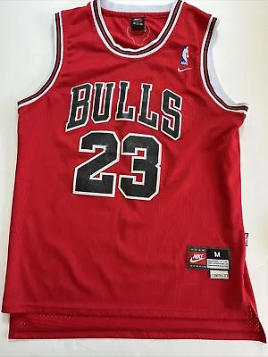 £25 • Buy Vintage Nike NBA Chicago Bulls #23 Jordan Jersey Size Medium Red RN# 94878