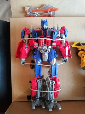 £44 • Buy Transformers - Studio Series - #32 OPTIMUS PRIME - New