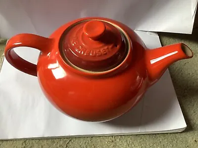 Le Creuset 1.3l Teapot In Cerise - New • £30