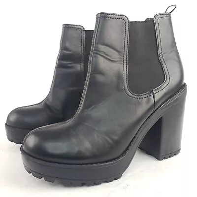 DIVIDED H&M Women's Black Pull On Chunky Heel Chelsea Ankle Booties Sz 38 USA 7 • $25