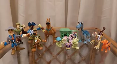 £4.99 • Buy Mixed Scooby Doo, Aliens And Dino Toys