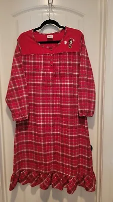 NWOT Disney Flannel Pajamas M Red Plaid Christmas Night Gown Minnie Mouse  • $14.95