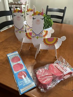 Feista Llama Tissue Centrepiece Party Table Decoration Mexican Alpaca Cut Out • $9.99