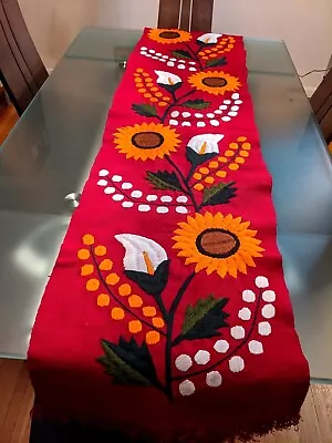 MEXICAN CHIAPAS HAND MADE TABLE RUNNER HAND EMBROIDERY SUNFLOWERS On RED • $69.50