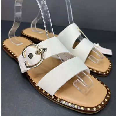 NWT MILA PAOLI ITALIAN MADE Leather Off White SANDALS Size 9 • $25