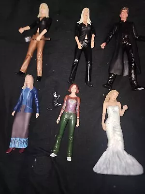Buffy The Vampire Slayer Action Figures Lot Of 6 • $100