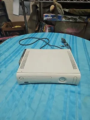 Microsoft Xbox 360 White Console And Av Cord  Red Ring Of Death - For Parts • $25