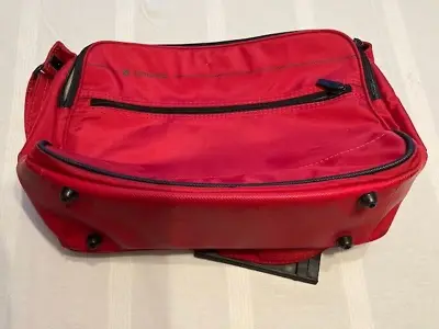 Samsonite Medium Signal Post Box Red Shoulder Travel Sports Work Bag • £12