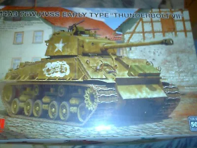 Ryefield Model 1/35 Scale Wwii Medium Tank M4a3 76w Hvss Early Thunderbolt Vii • £24.99