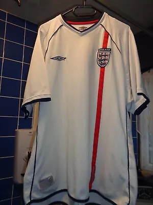 Umbro ENGLAND White Home Football Shirt Top 2001/2003 Size XXL 47-49 CHEST • £9