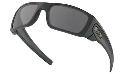 $179 • Buy Oakley FUEL CELL Sunglasses Matte Black - Grey Polarised Lens 9096-05