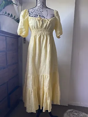 $120 • Buy Forever New Size 8 Linen Dress