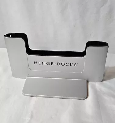 Henge Docks Vertical Docking Station 15  MacBook Pro Retina HD03VA15MBPR  • £59.99