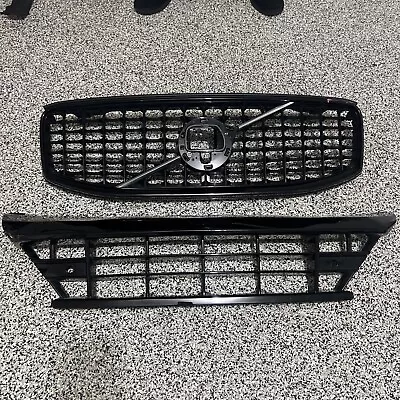 Original Volvo XC60 Grill Kühlergrill Front Grill Für Stoßstange Vorne 32291026 • $349.99