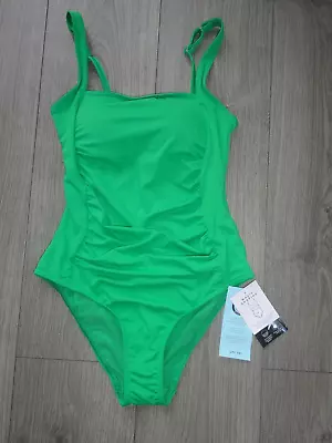 M&s Marks & Spencer Emerald Green Magic Shaping Swimming Costume Size 8 • £18.99